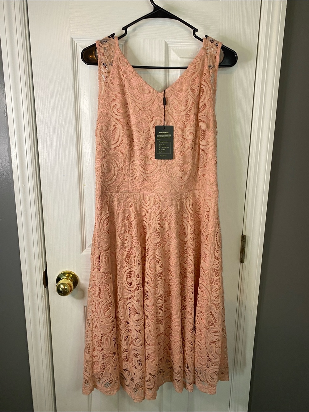 Dressy Star XLarge Peach Lace Overlay Soft  Blush New With Tags.